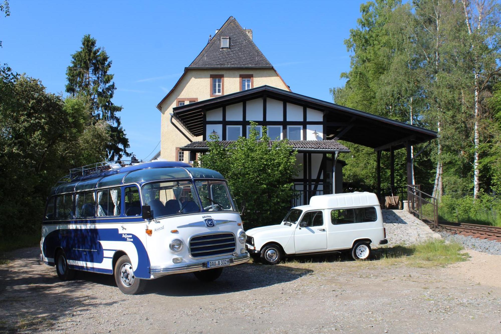Museumsbahnhof Ahuette Hotel Üxheim Exterior foto